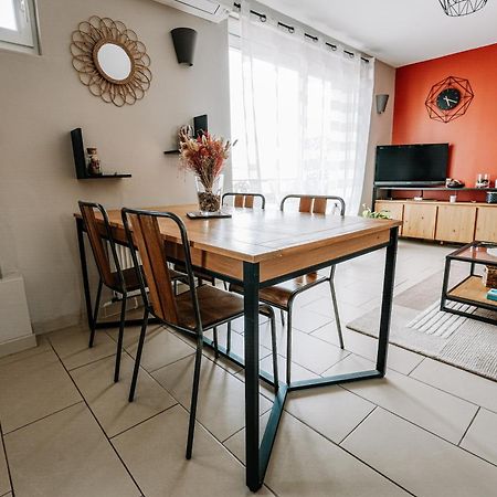 T3 Cosy Et Lumineux Avec Garage A 2 Pas Du Centre ! Apartment นีมส์ ภายนอก รูปภาพ